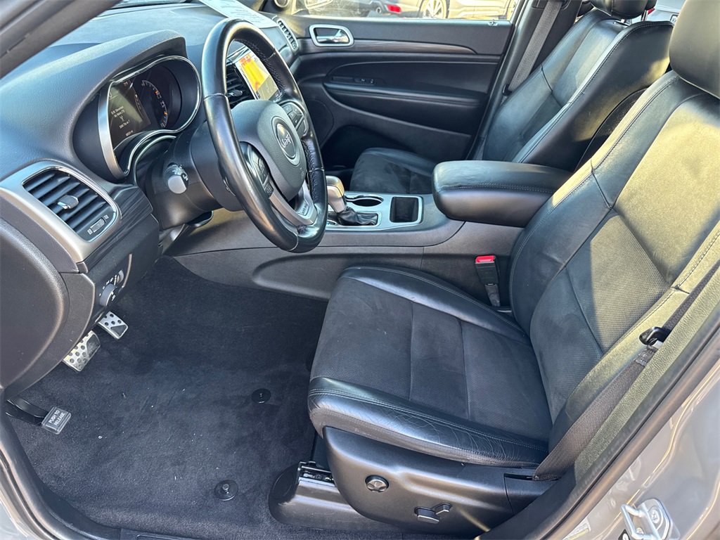 Used 2021 Jeep Grand Cherokee Laredo X image 23