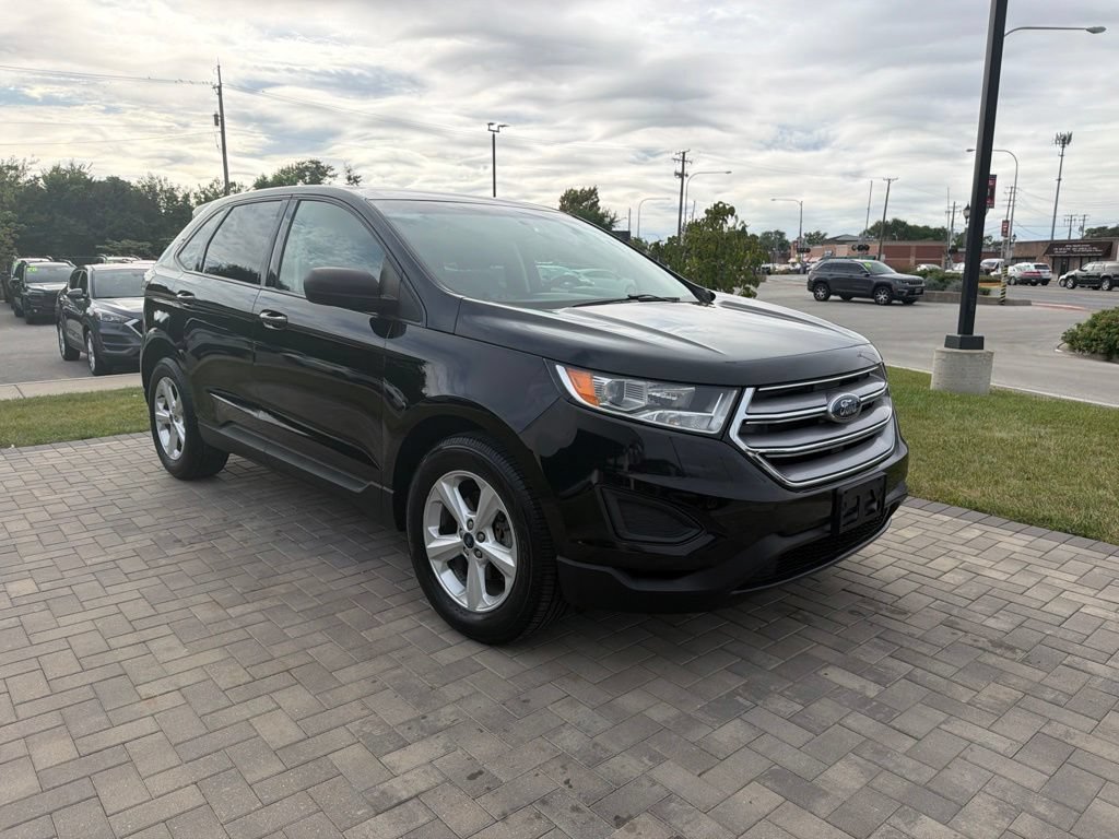 Used 2018 Ford Edge SE FWD image 11