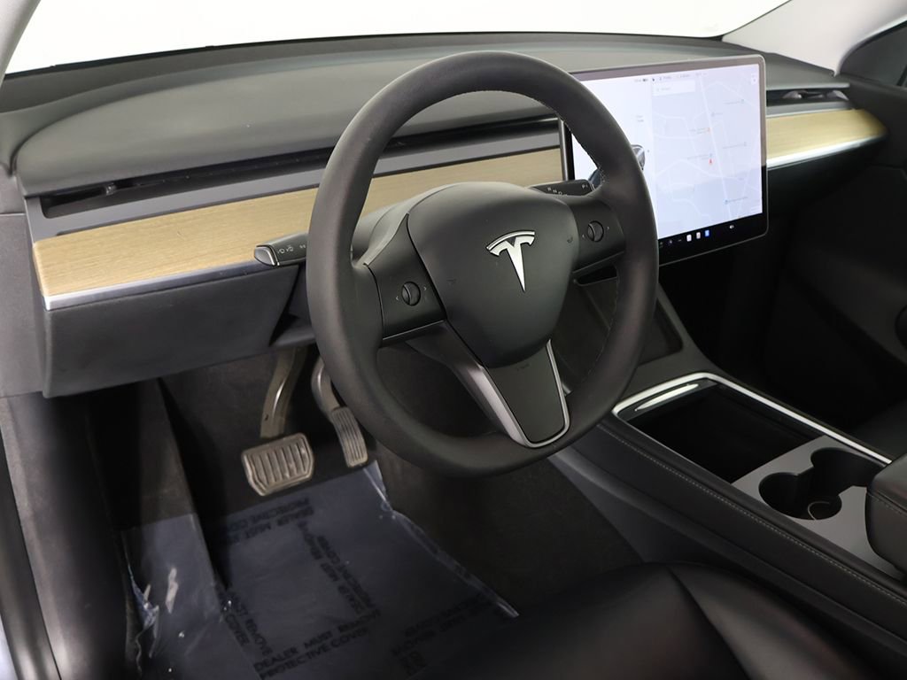 Used 2021 Tesla Model Y Long Range image 29