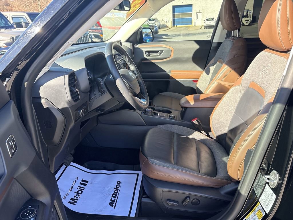 Used 2023 Ford Bronco Sport Outer Banks w/ Tech Package AWD/4WD image 19