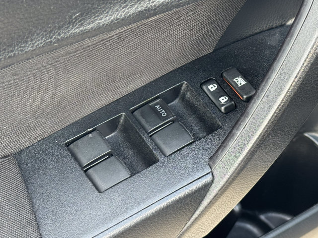Used 2019 Toyota Corolla LE FWD image 26