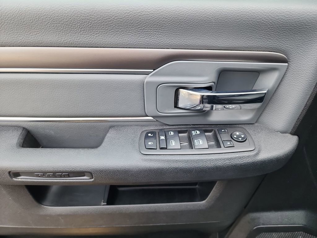 Used 2024 RAM 1500 Classic SLT AWD/4WD image 14