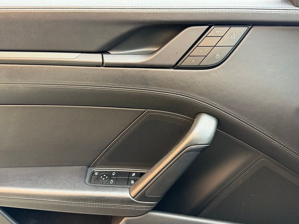 Certified 2022 Porsche 911 Targa 4 GTS image 17