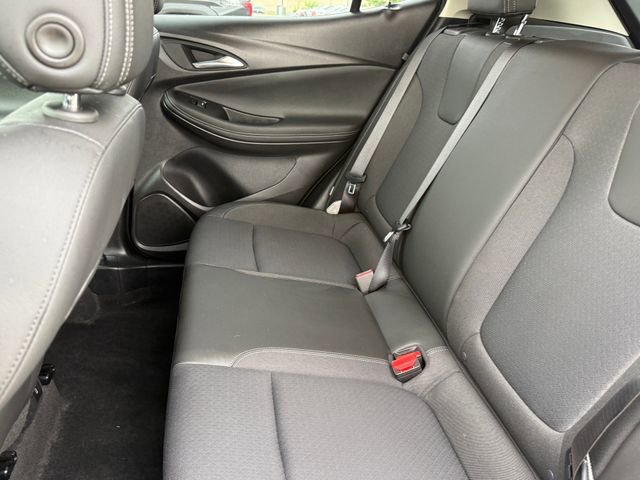Used 2025 Buick Encore GX Preferred image 30