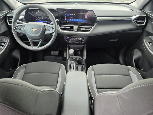 Used 2025 Chevrolet TrailBlazer LS w/ LS Convenience Package FWD image 13