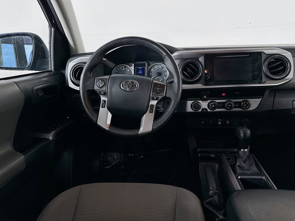 Used 2018 Toyota Tacoma SR5 image 28