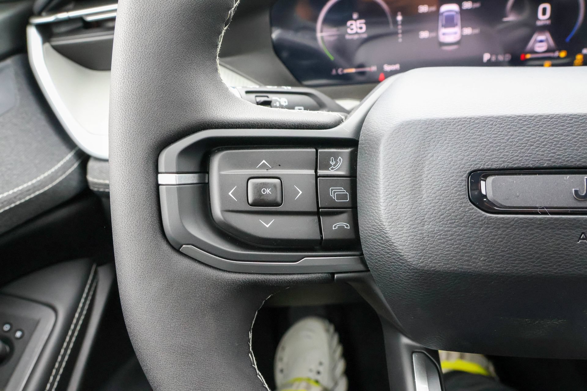 New 2026 Jeep Cherokee Laredo AWD/4WD image 25