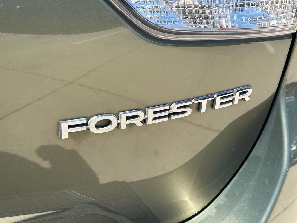 Used 2021 Subaru Forester Premium w/ Popular Package #1 AWD/4WD image 14