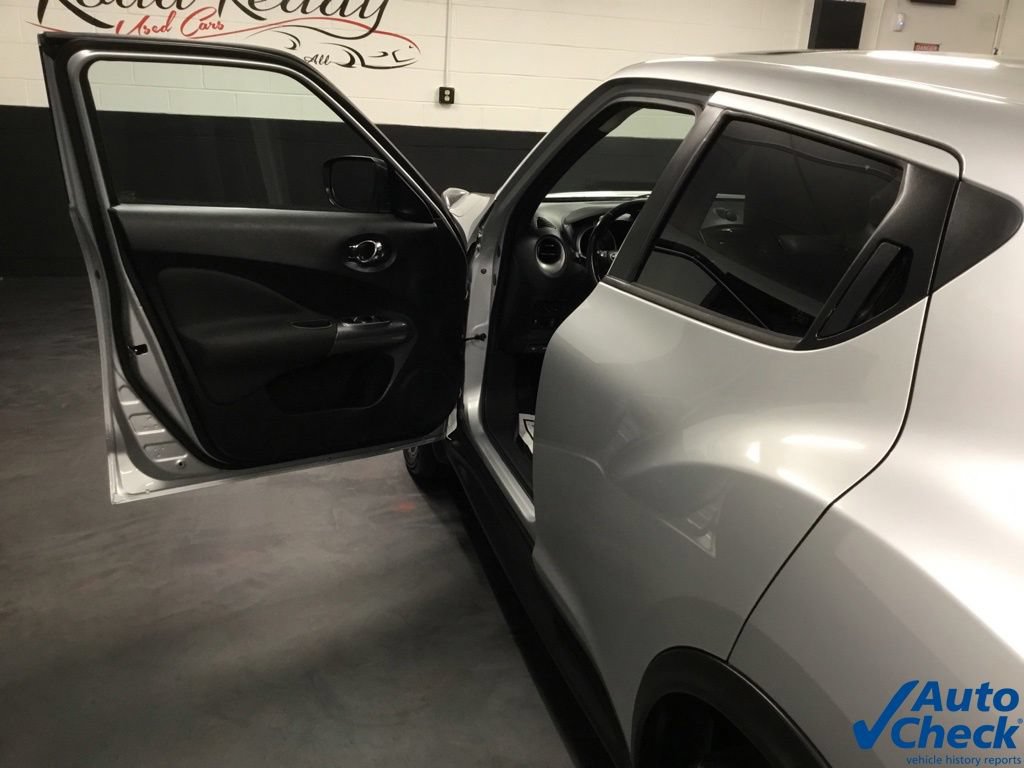Used 2017 Nissan Juke SV AWD/4WD image 19