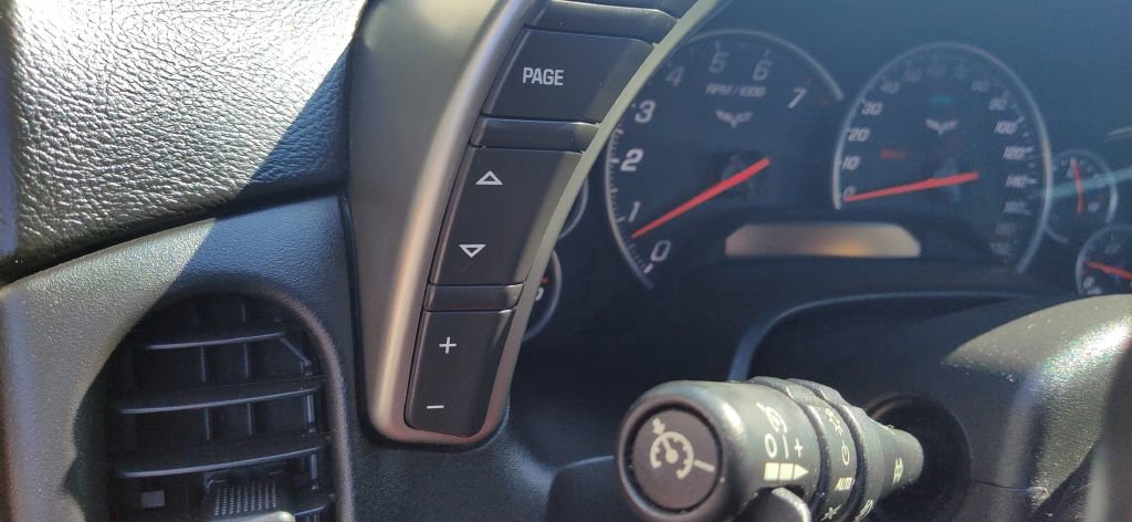 Used 2005 Chevrolet Corvette Coupe w/ Preferred Equipment Group image 42