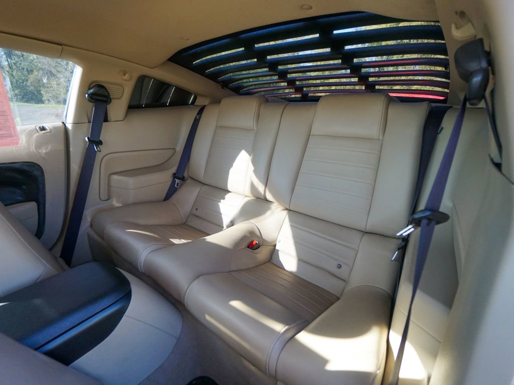 Used 2006 Ford Mustang GT Premium image 25