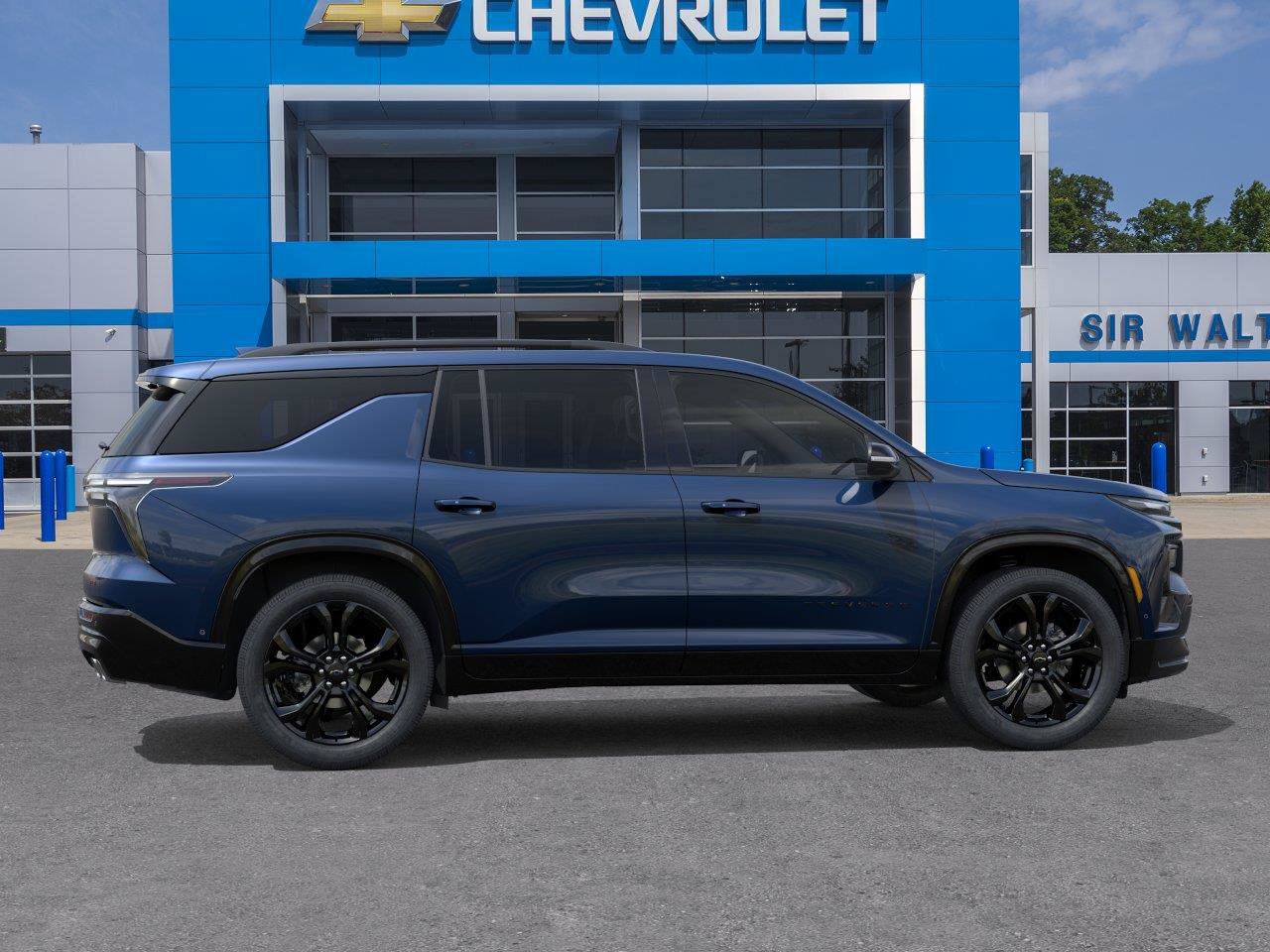 Used 2027 Chevrolet Traverse RS w/ LPO, Floor Liner Package FWD image 9