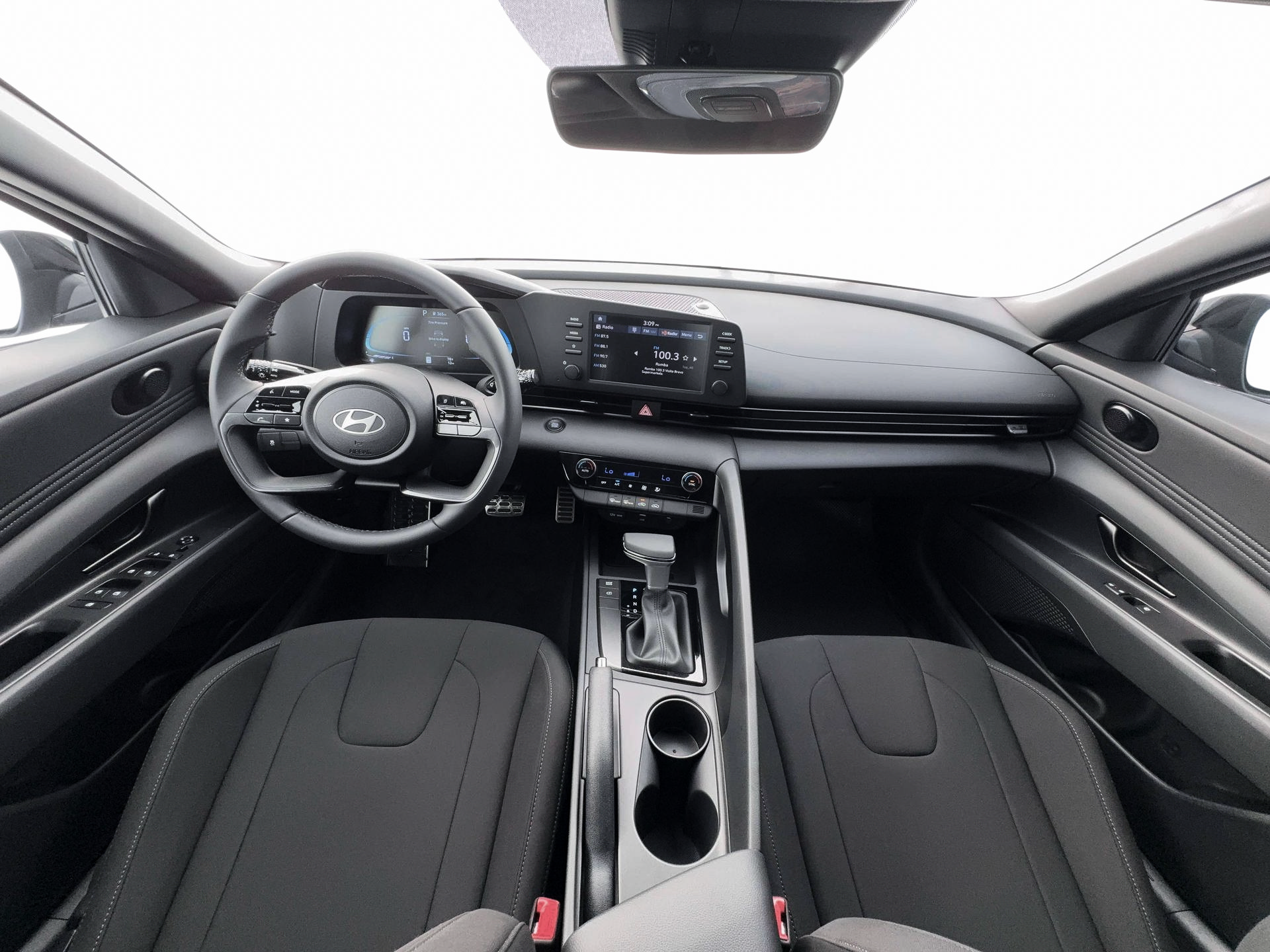 New 2026 Hyundai Elantra Sport FWD image 13
