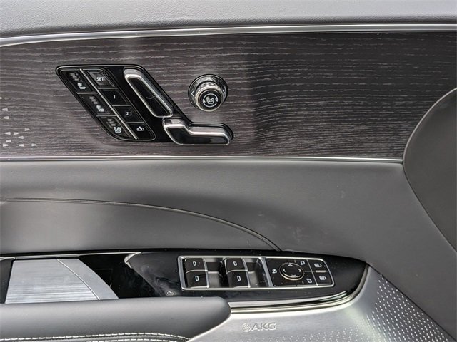 New 2026 Cadillac Lyriq V image 11