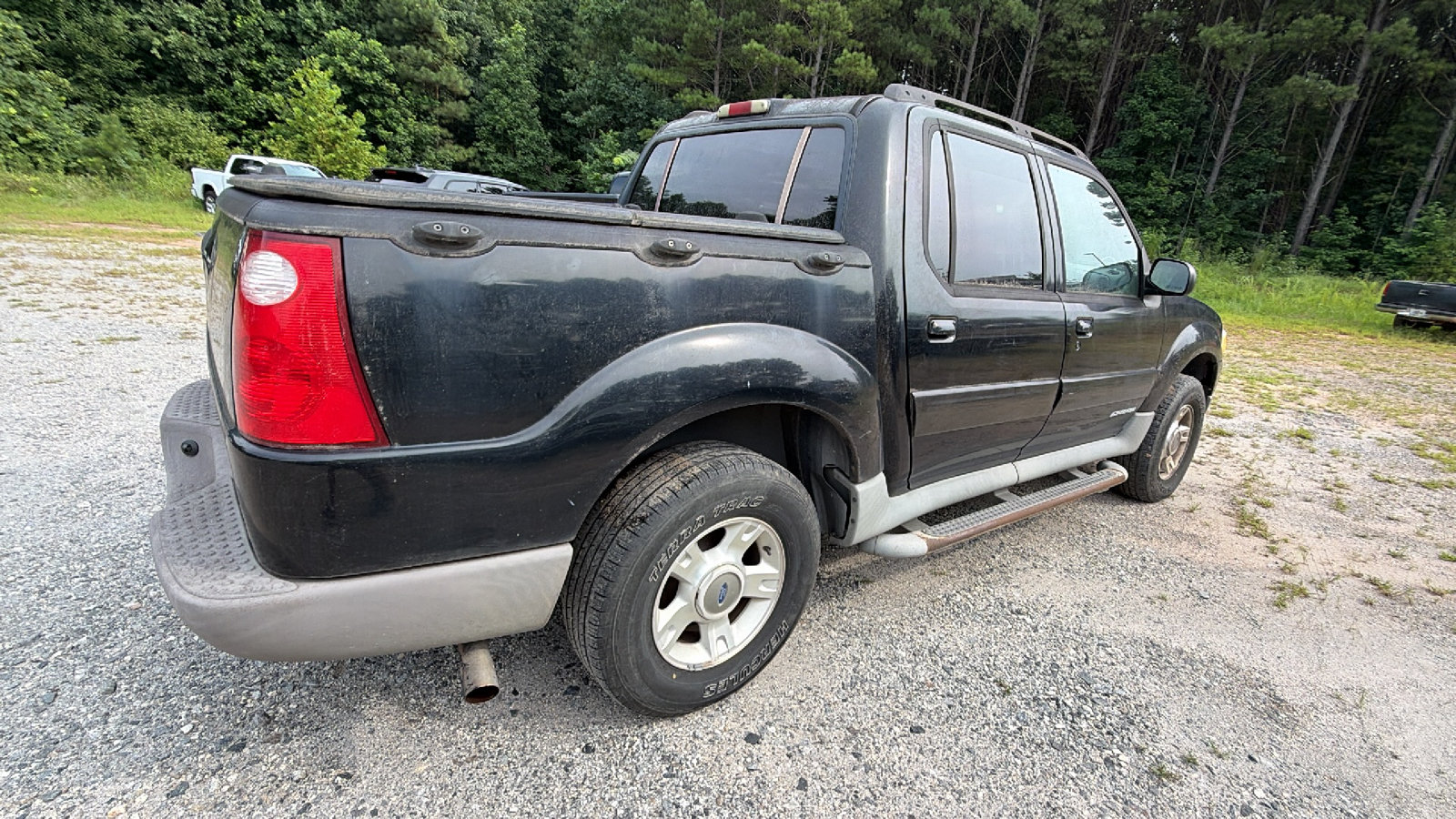 Used 2001 Ford Explorer Sport Trac 4x4 image 8