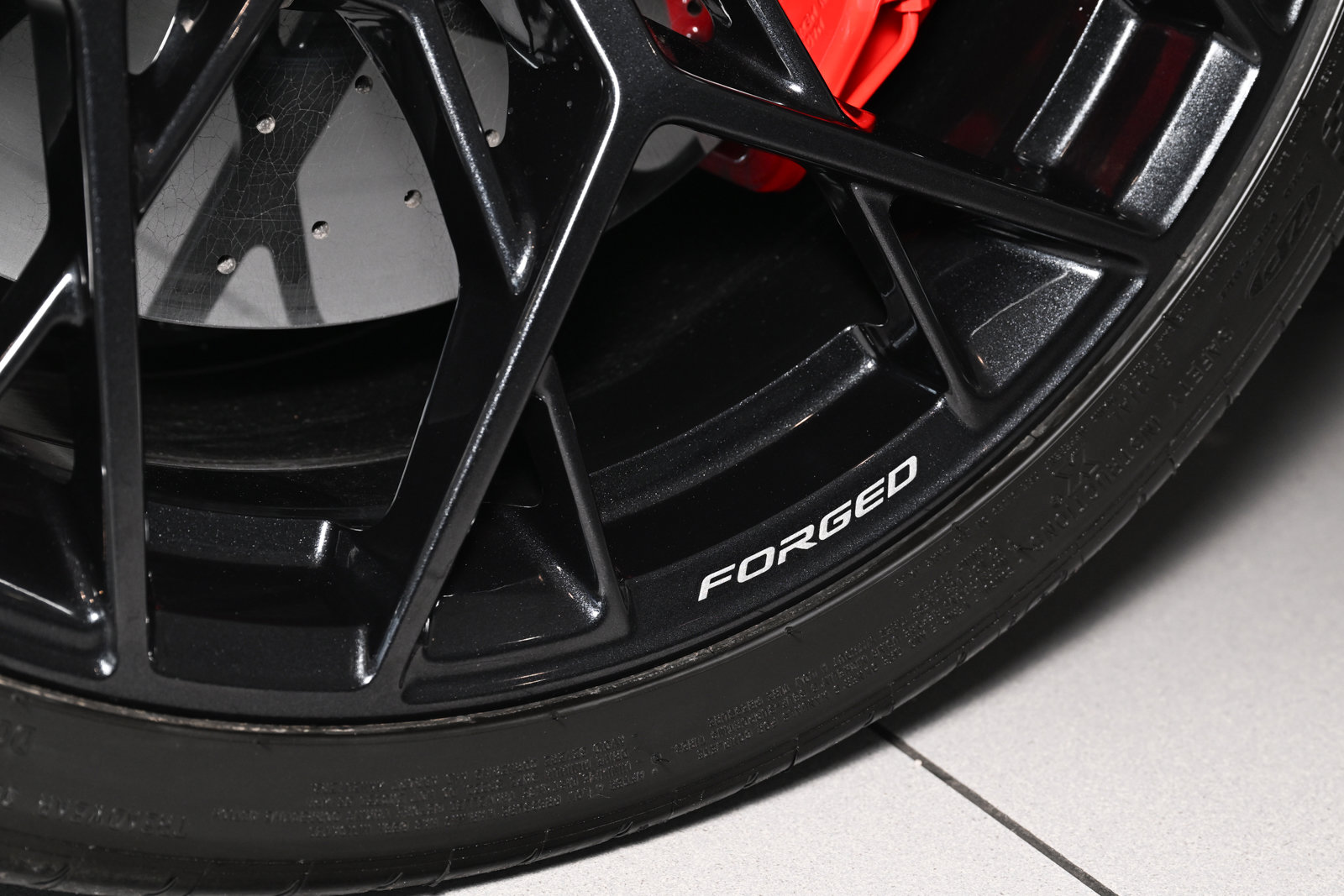 New 2026 Chevrolet Corvette ZR1 w/ ZR1 Carbon Fiber Aero Package image 13