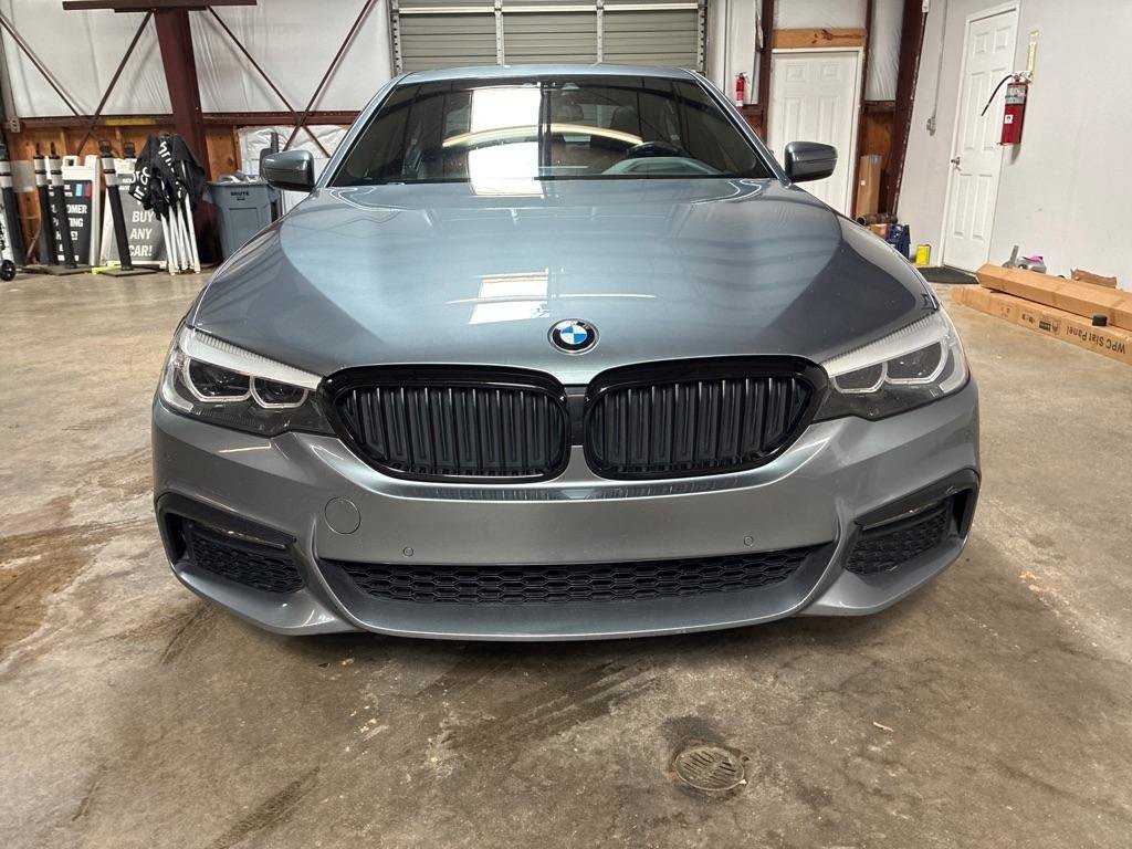 Used 2018 BMW 530i w/ M Sport Package RWD image 9