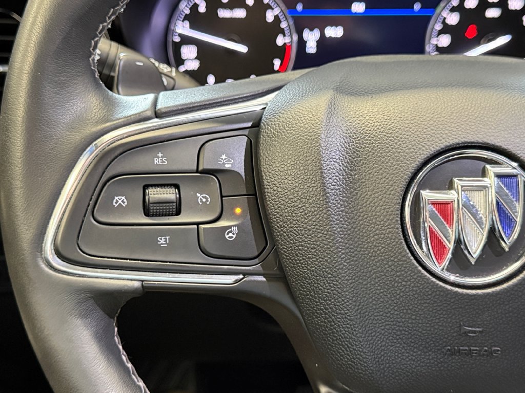 Used 2023 Buick Envision Essence FWD image 20