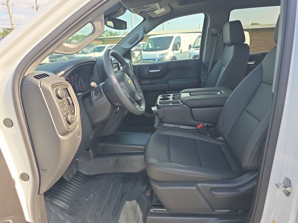 New 2026 Chevrolet Silverado 1500 W/T w/ WT Value Package AWD/4WD image 20