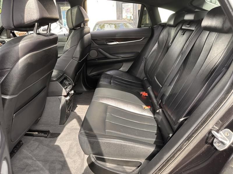Used 2017 BMW X6 xDrive35i image 18