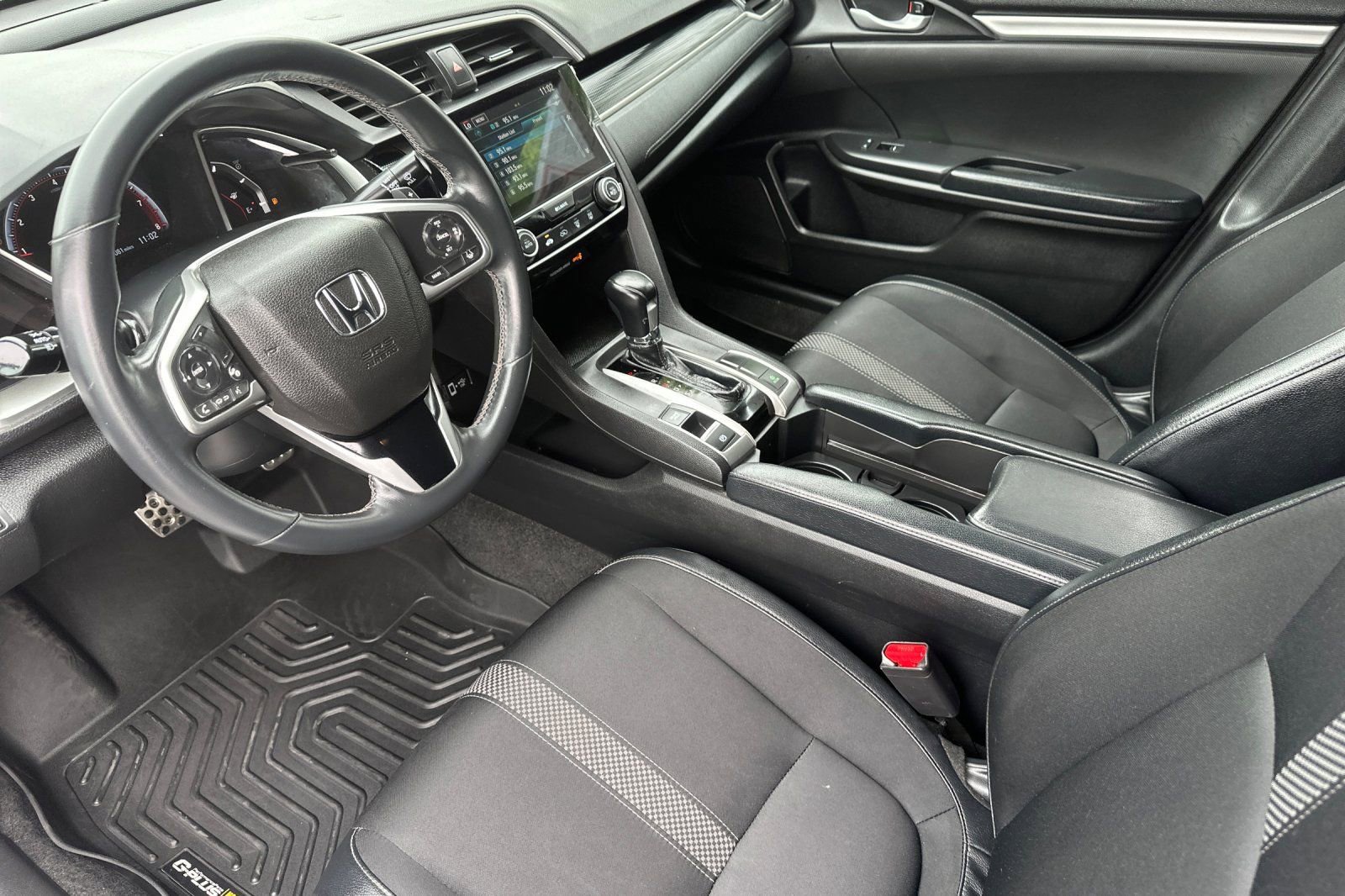 Used 2021 Honda Civic Sport image 10