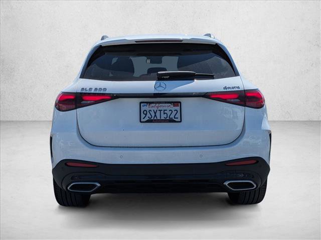 Certified 2025 Mercedes-Benz GLC 300 4MATIC image 6