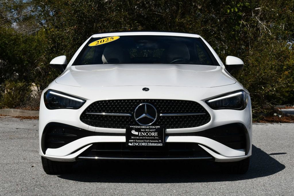 Used 2025 Mercedes-Benz CLE 300 4MATIC Cabriolet image 9