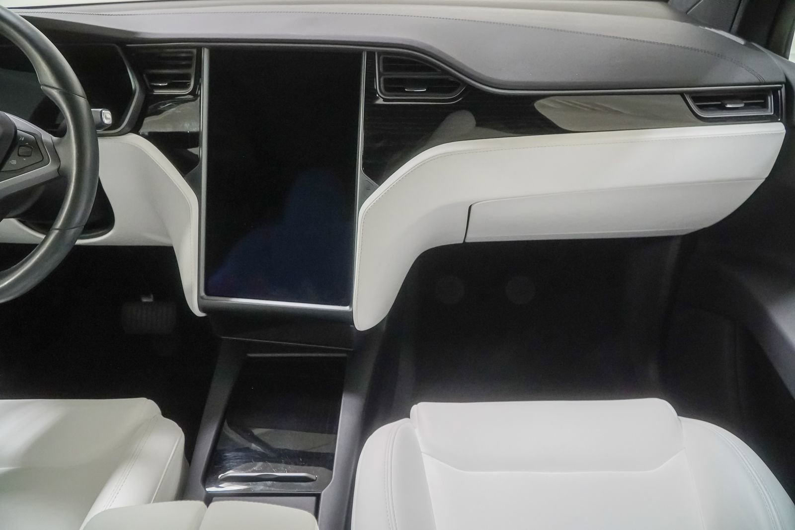 Used 2021 Tesla Model X Long Range image 38