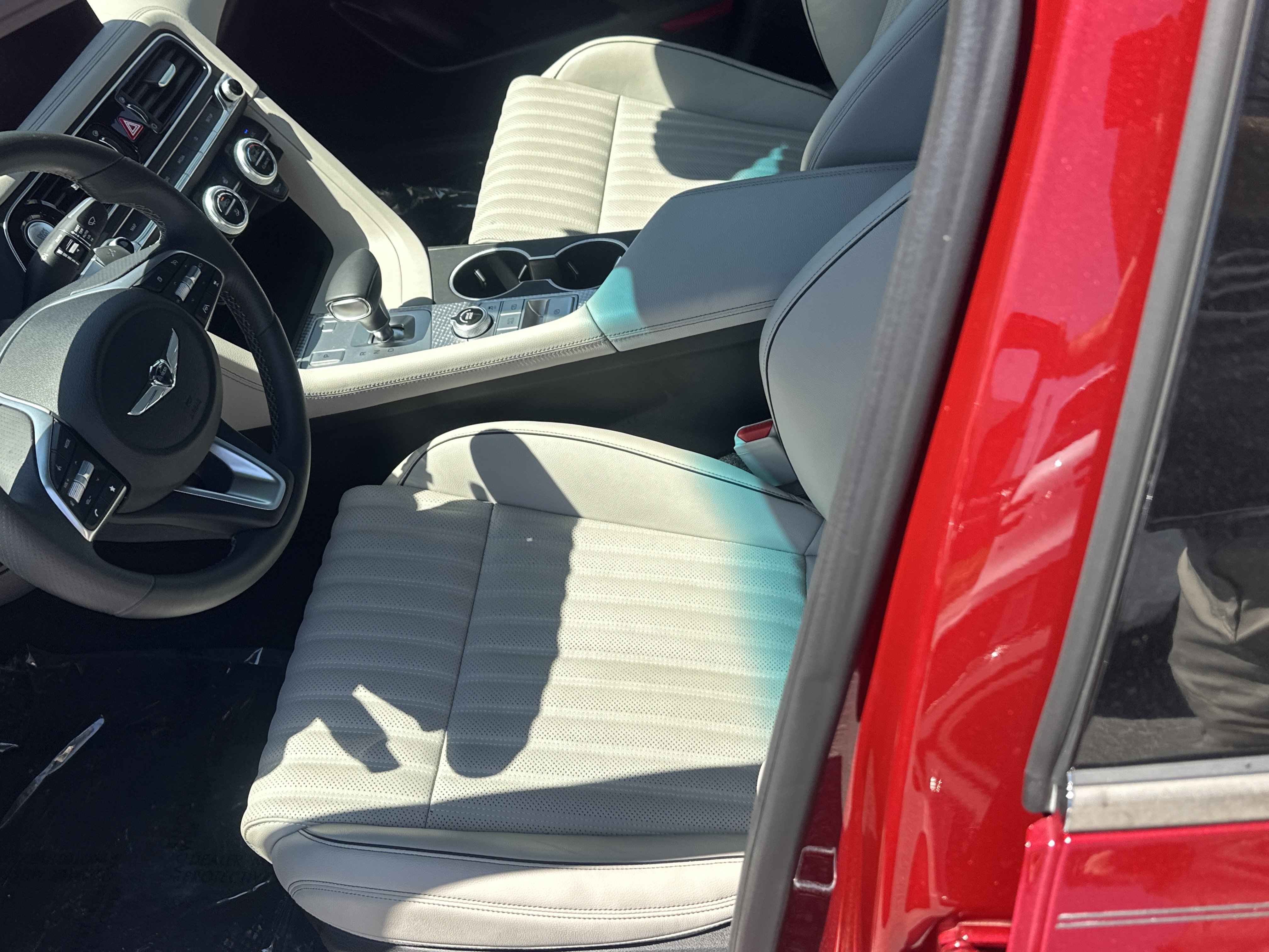 Certified 2023 Genesis G70 2.0T w/ Sport Prestige Package AWD/4WD image 14