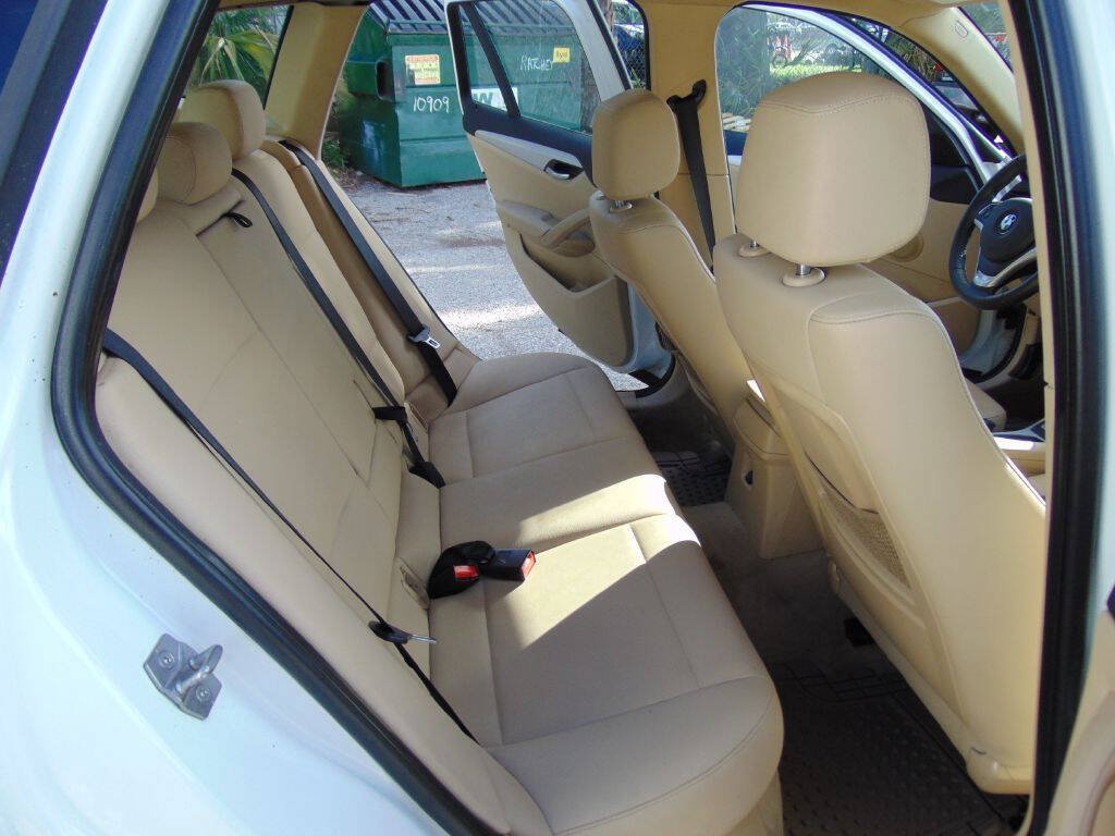 Used 2015 BMW X1 xDrive28i AWD/4WD image 18