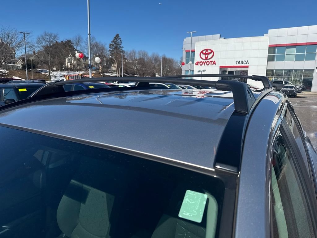 Used 2023 Toyota RAV4 XLE w/ XLE Grade Weather Package image 43