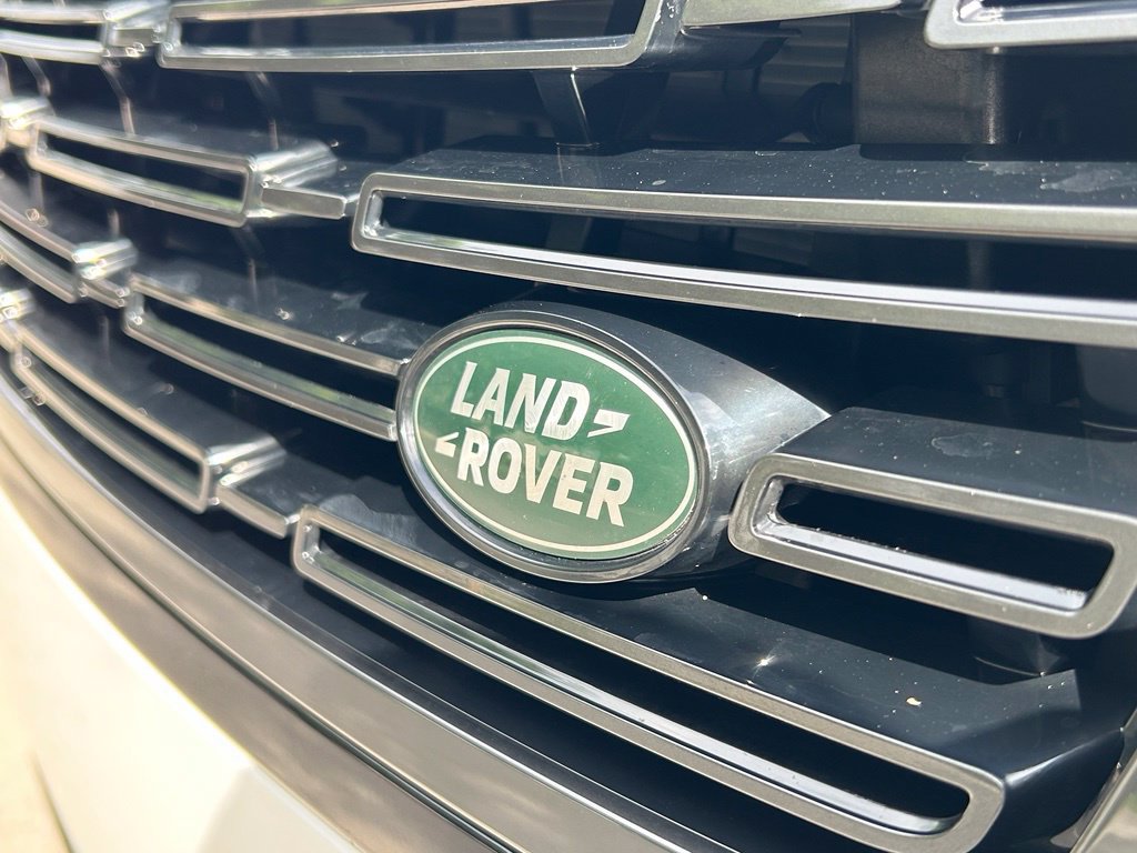 Used 2026 Land Rover Range Rover Long Wheelbase SE AWD/4WD image 31