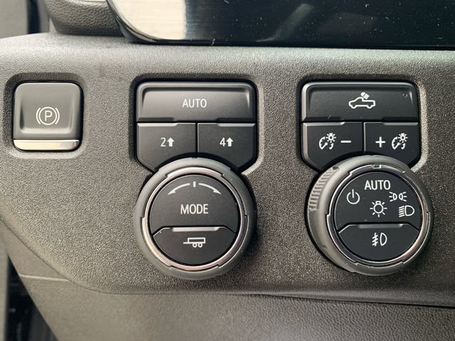 Used 2024 Chevrolet Silverado 1500 RST w/ Protection Package AWD/4WD image 25