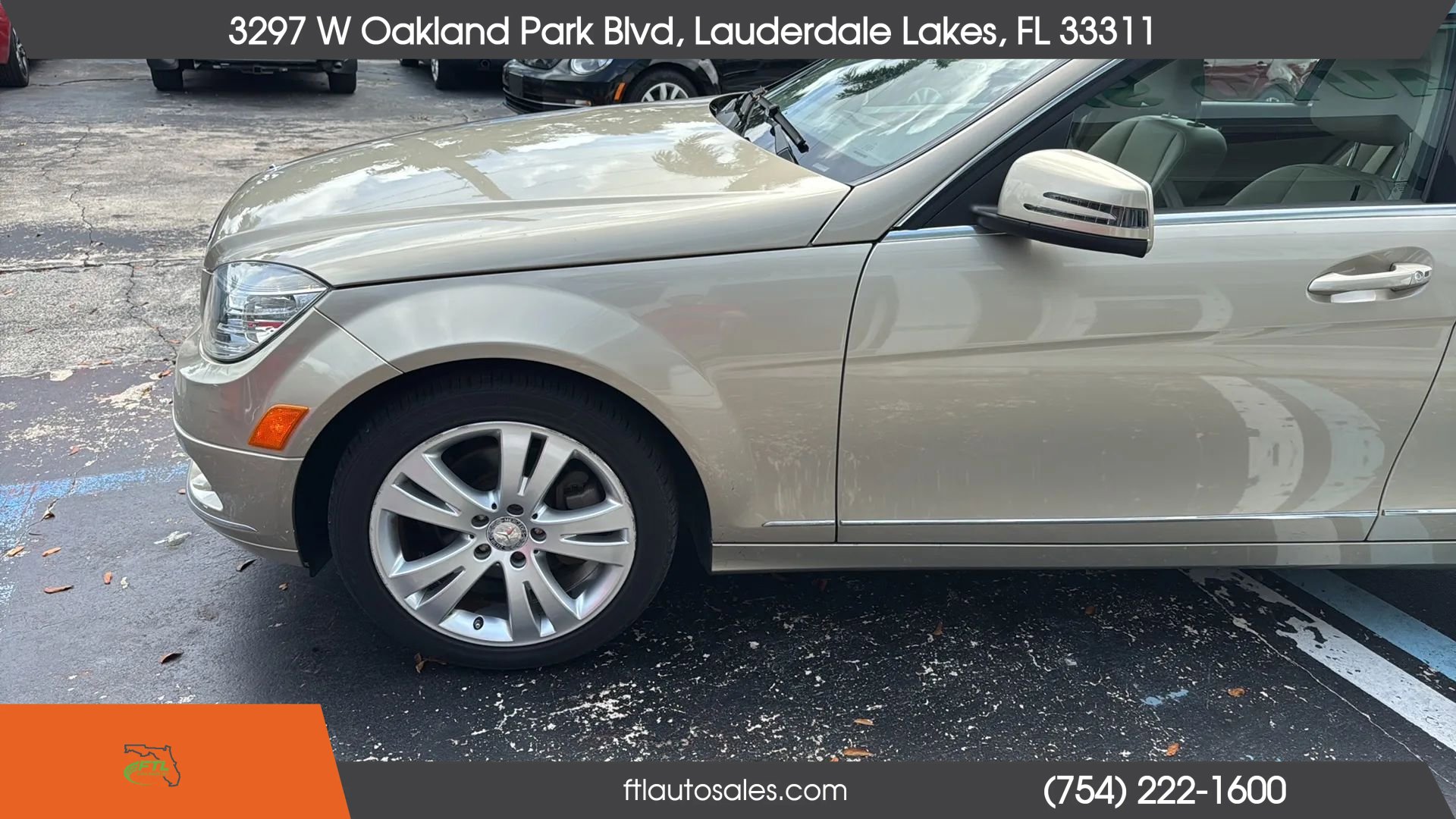 Used 2011 Mercedes-Benz C 300 Sedan image 18