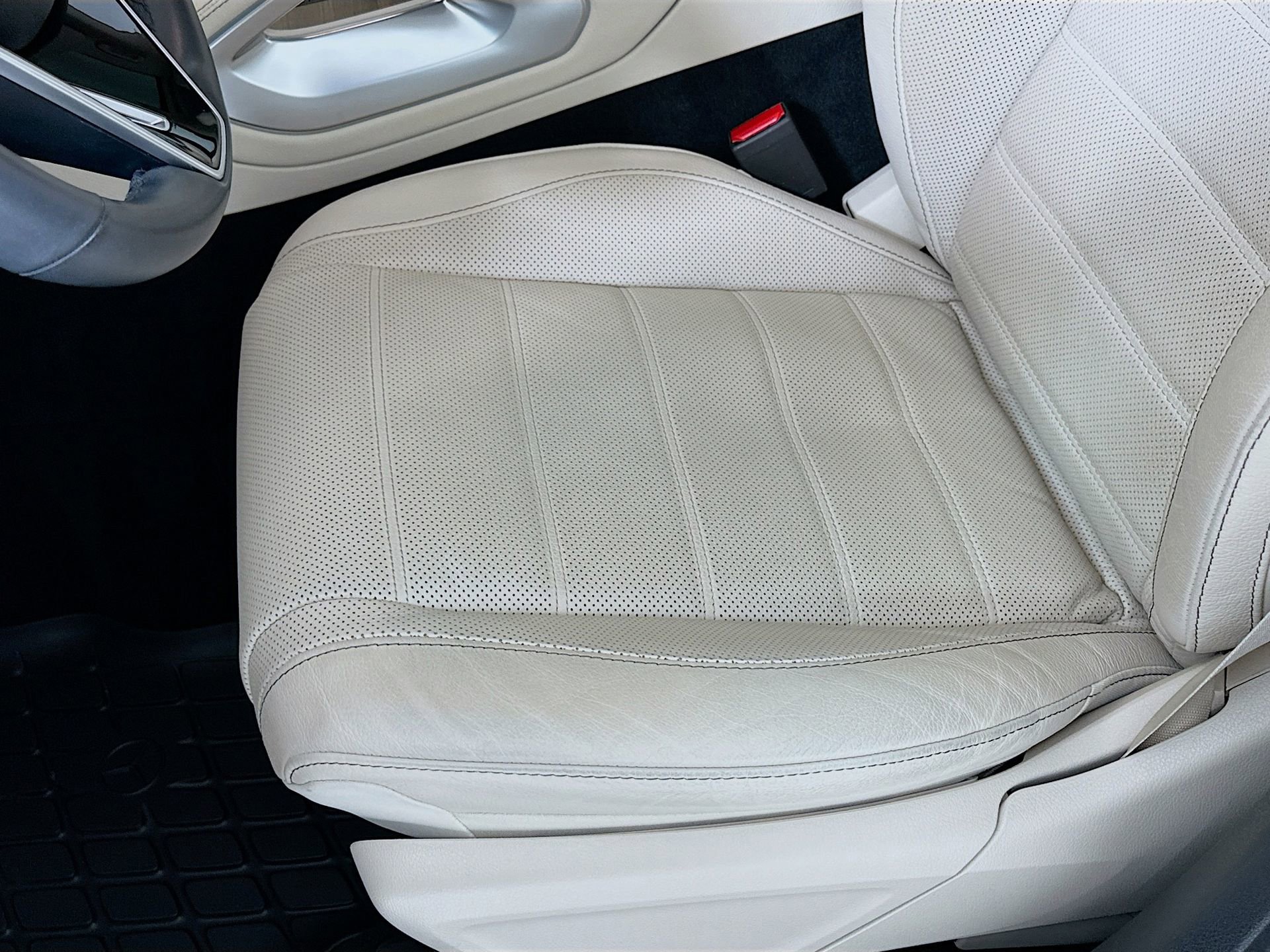 Certified 2024 Mercedes-Benz GLE 450 4MATIC image 21
