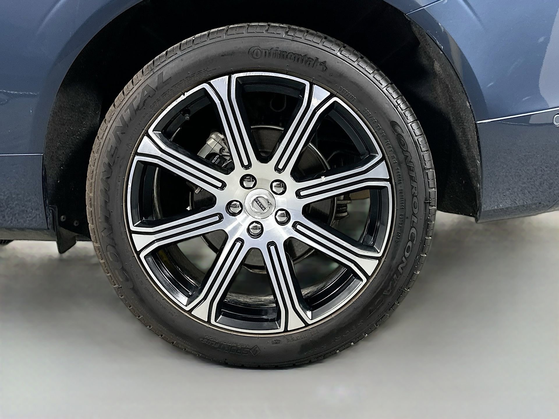 Used 2020 Volvo XC60 T5 Inscription image 33