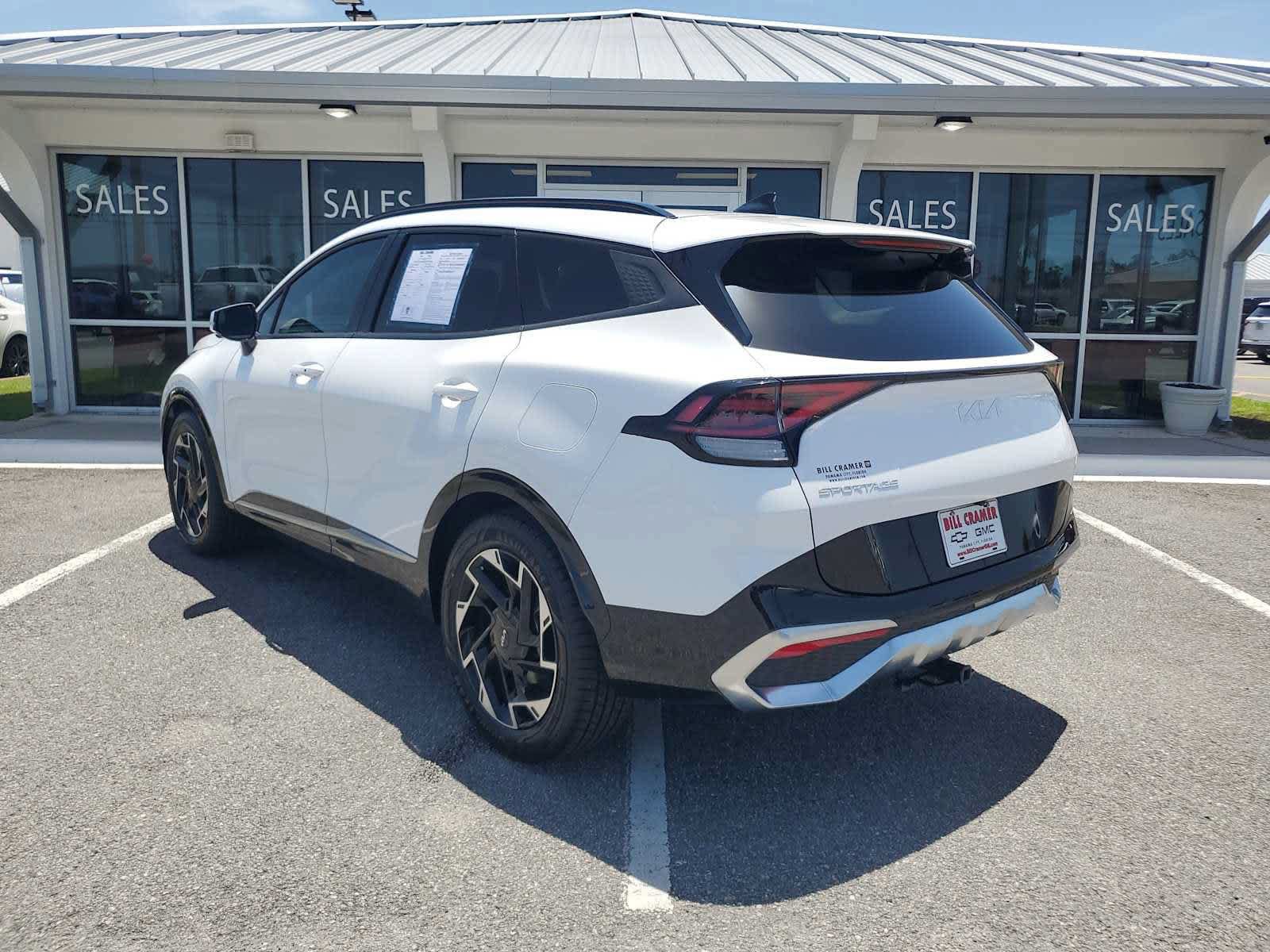 Used 2023 Kia Sportage SX FWD image 3