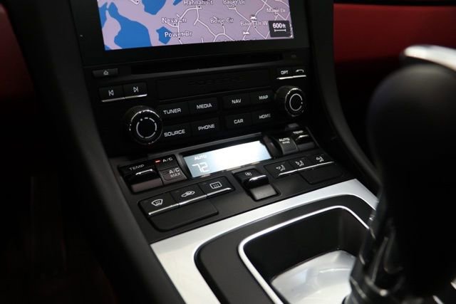 Used 2019 Porsche 911 Carrera 4S image 30