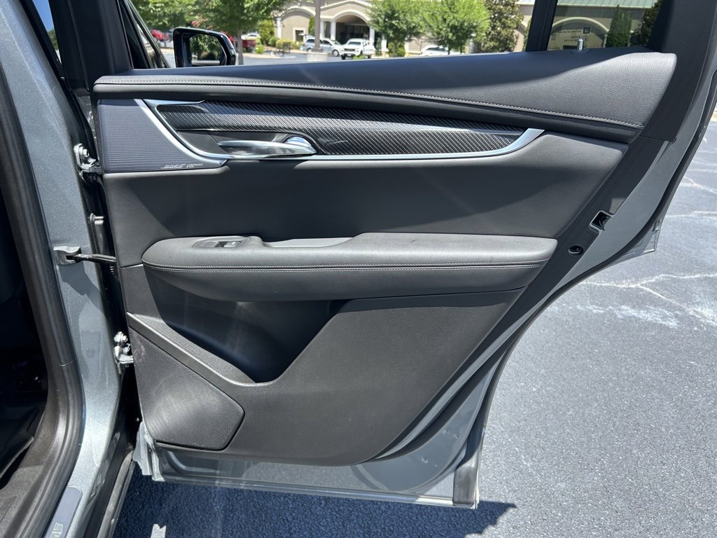 Used 2024 Cadillac XT6 Sport w/ Technology Package image 64