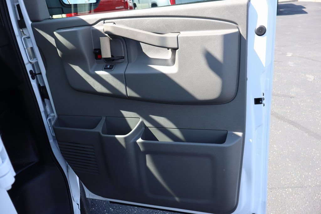 New 2025 Chevrolet Express 2500 w/ Driver Convenience Package RWD image 24