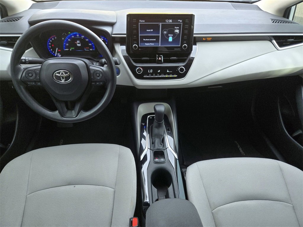Used 2022 Toyota Corolla LE image 14