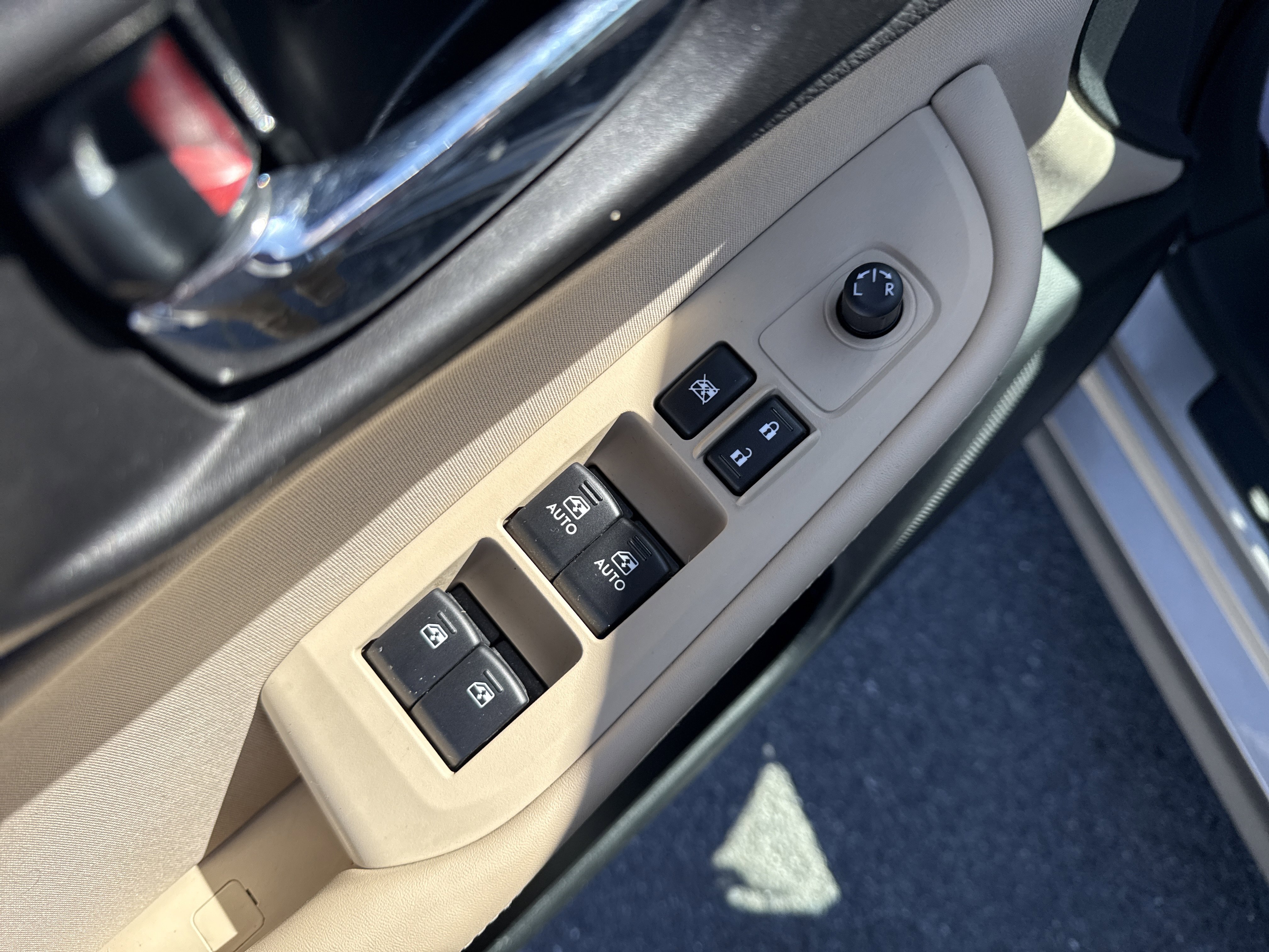 Used 2018 Subaru Legacy 2.5i Premium w/ Eyesight & BSD & Rcta & HBA image 14