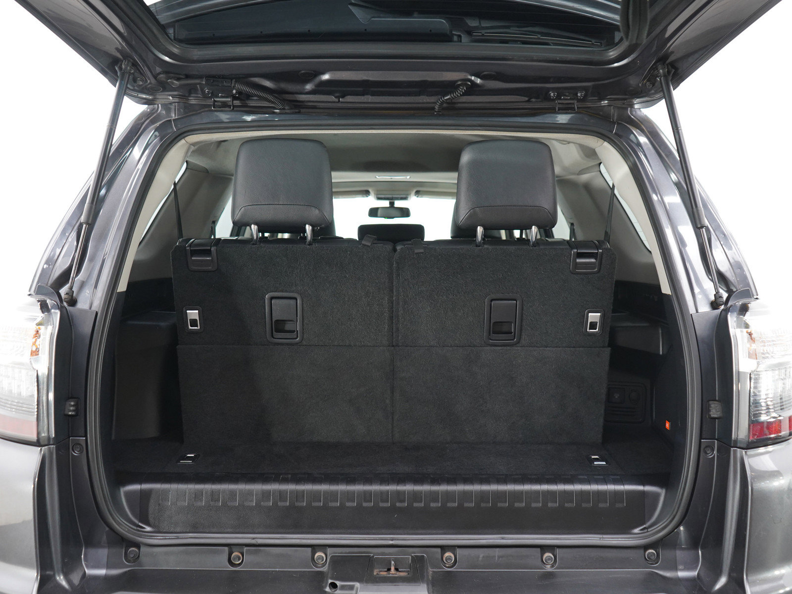 Used 2015 Toyota 4Runner Limited AWD/4WD image 18