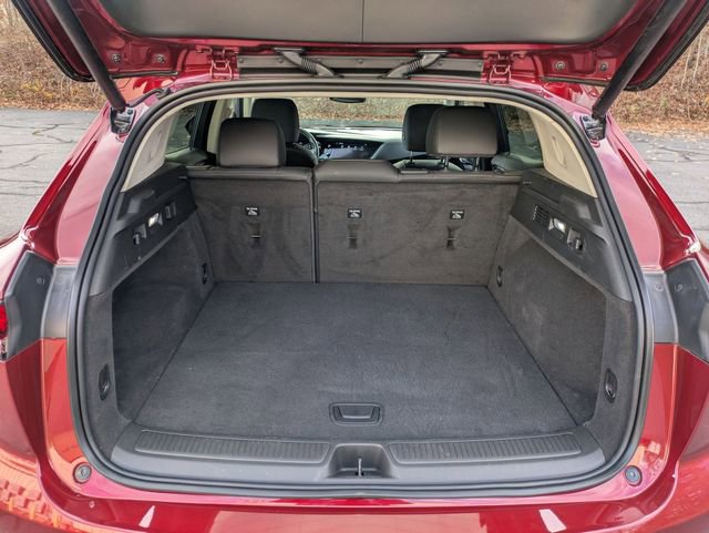 Used 2023 Buick Envision Essence image 30