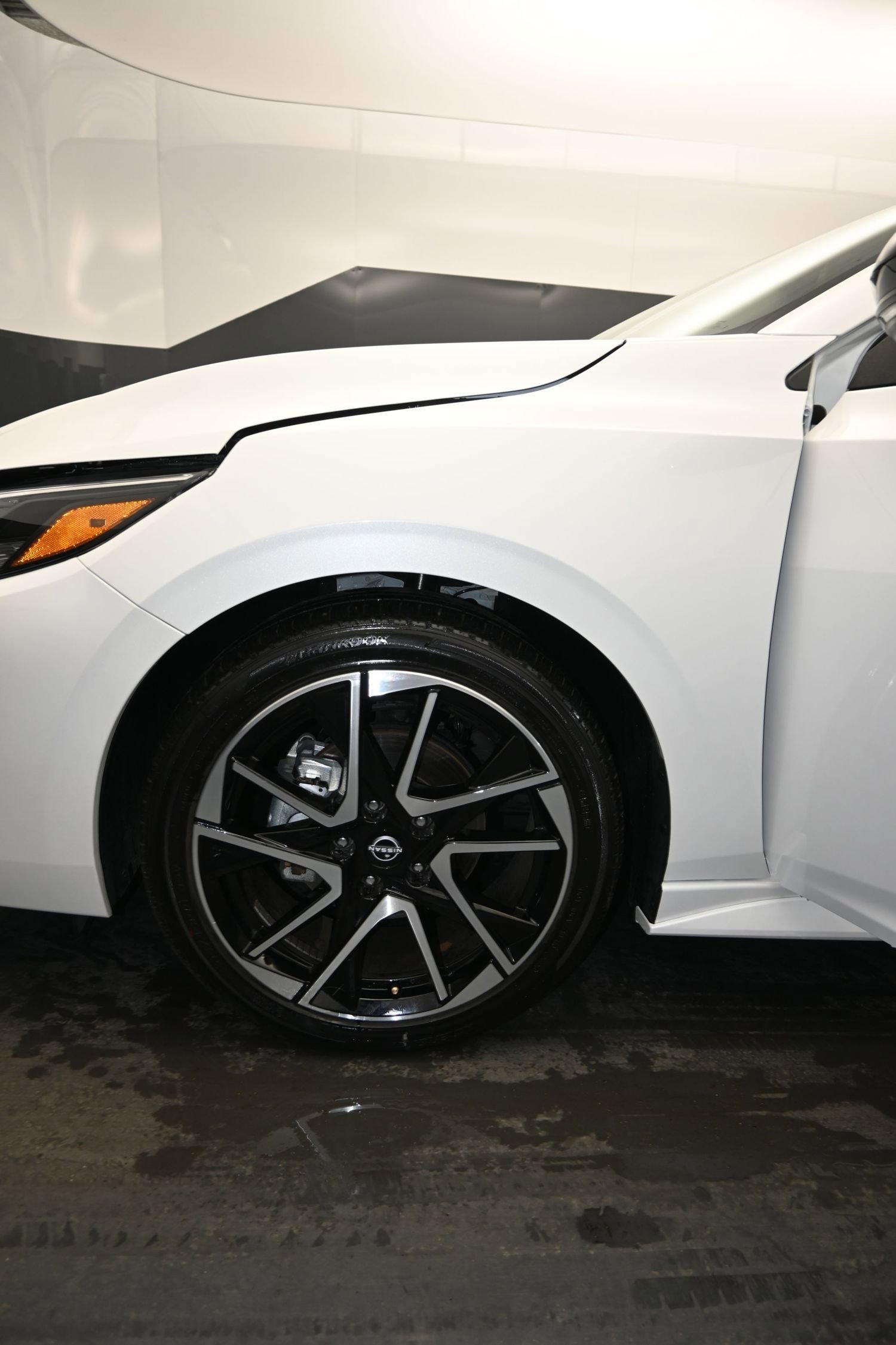 Used 2024 Nissan Sentra SR image 18