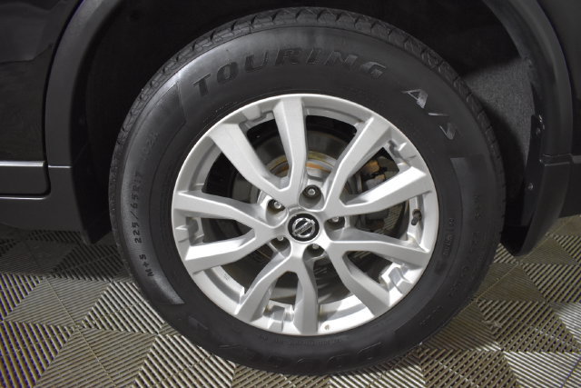 Used 2020 Nissan Rogue S w/ Special Edition Package AWD/4WD image 37