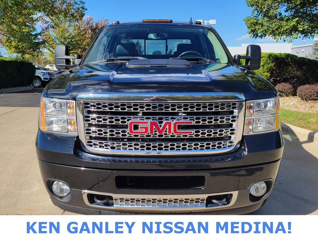 Used 2013 GMC Sierra 3500 Denali image 9