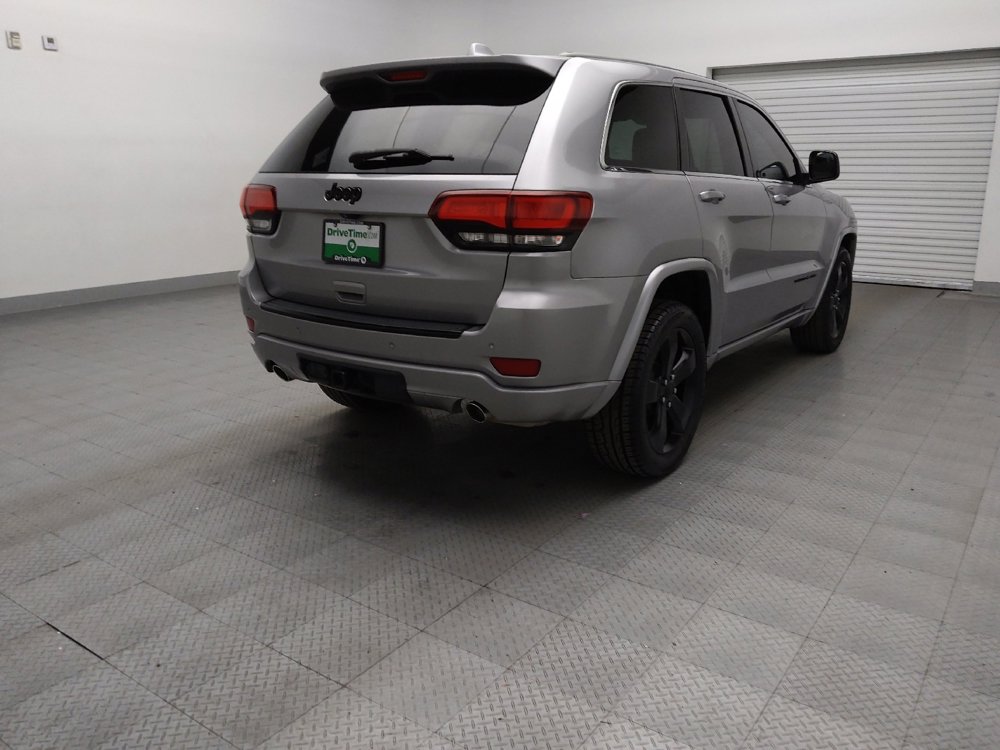 Used 2015 Jeep Grand Cherokee Altitude image 9