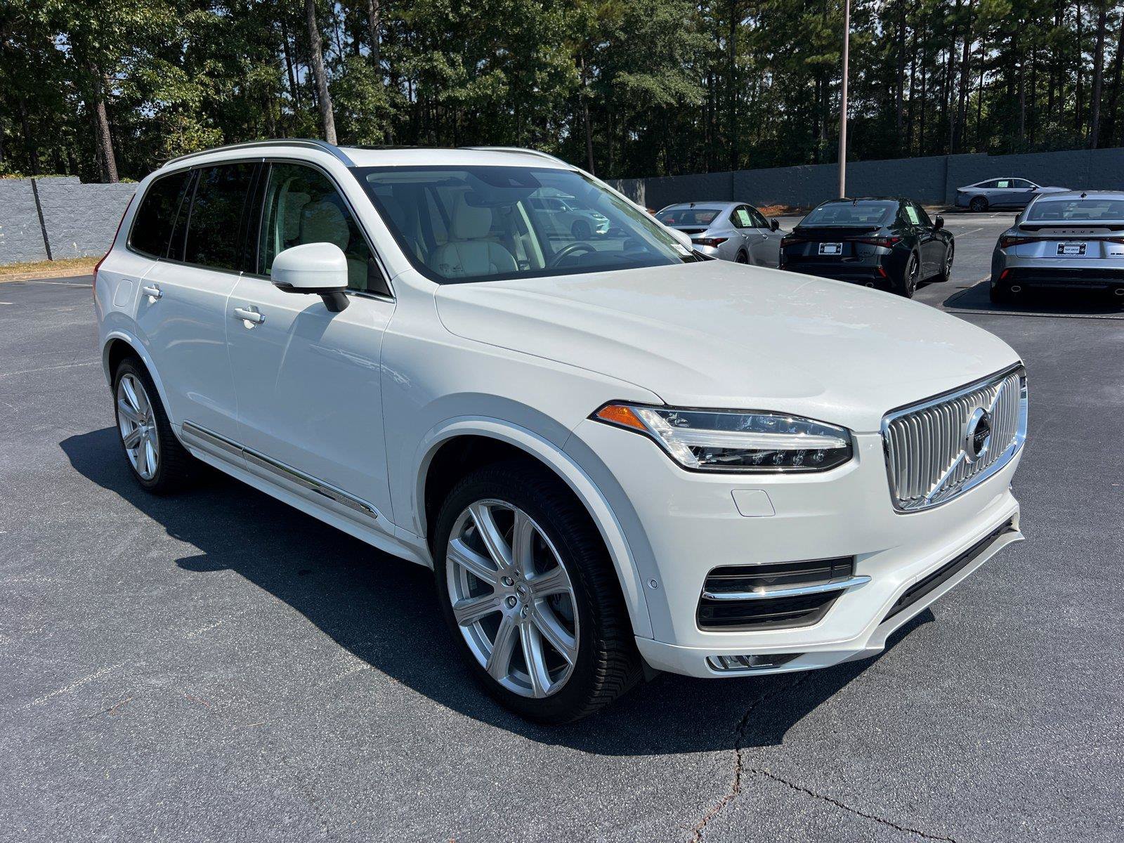 Used 2019 Volvo XC90 T6 Inscription w/ Advanced Package AWD/4WD image 3