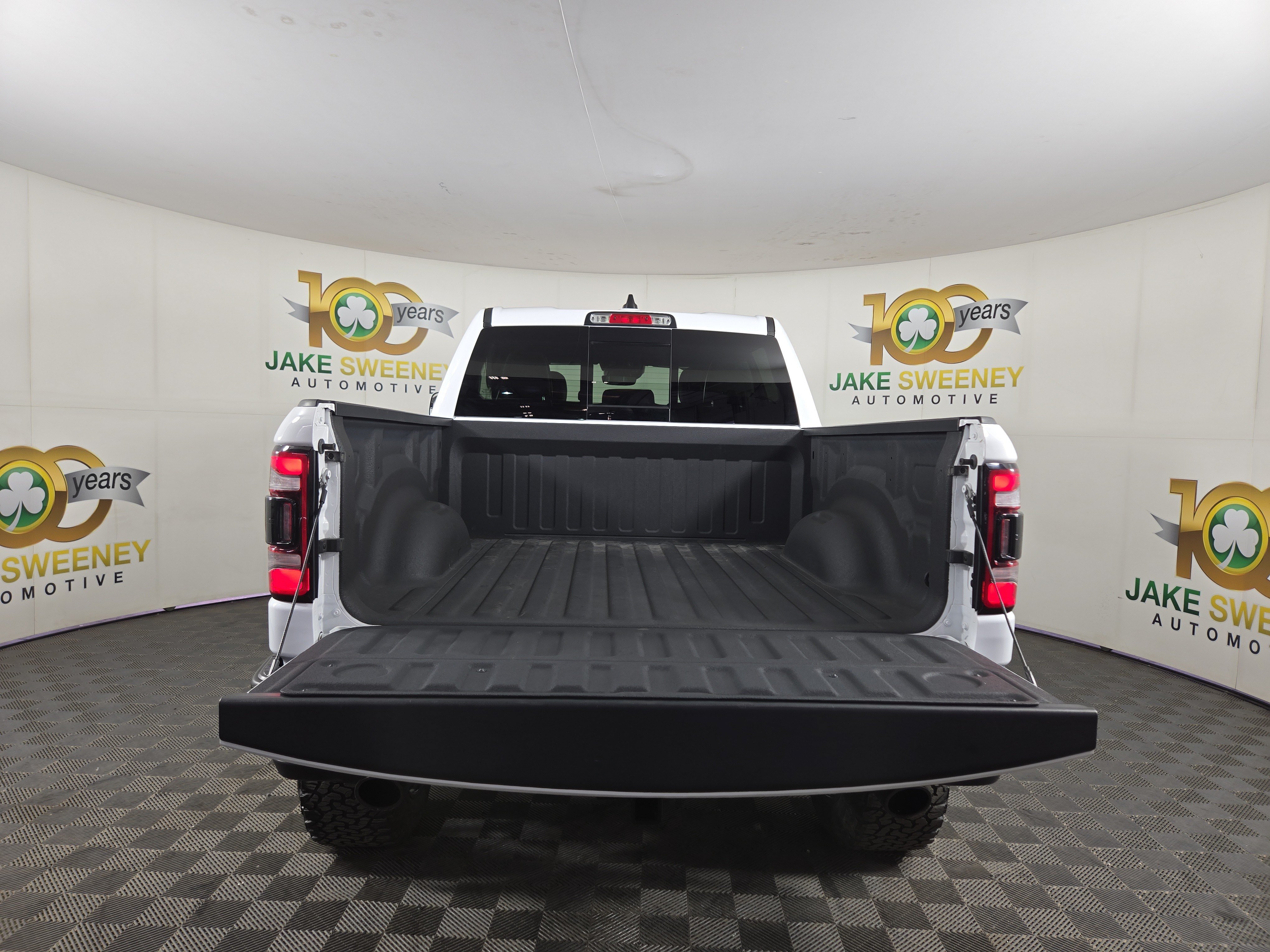 Used 2022 RAM 1500 Rebel w/ Night Edition AWD/4WD image 33